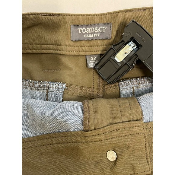 Toad&Co Light trail Lean Pant Men's Size 32 Taupe Olive Cargo Pants - Picture 3 of 12
